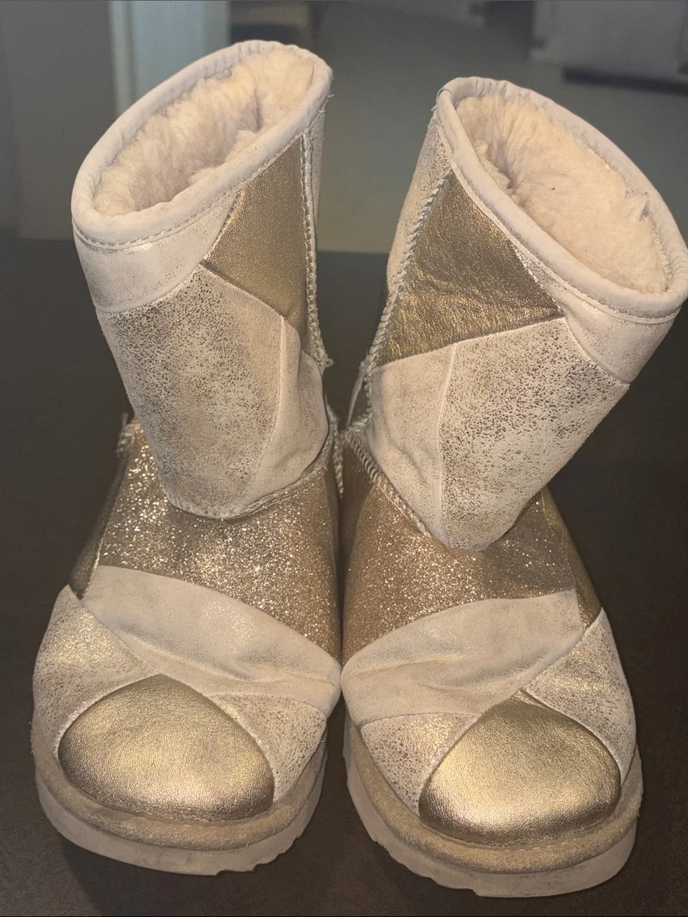 UGG Kids Metallic Gold Glitter Shearling-Lined Boots